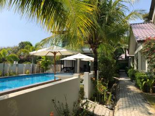 Fuuka Villa - Pantai Cenang - 6