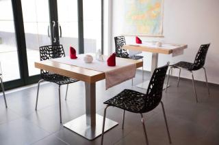 Hotel Rimini Tirana - Tirana - 8