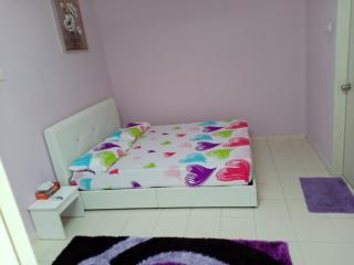 Muslim Dinaim Homestay - Tanjung Malim - 8