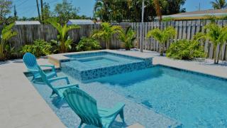 Private heated pool , resort style home , minutes from the beach - Deerfield Beach - 5