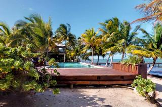Condo #27 @ Beachside Villas - Dangriga - 3