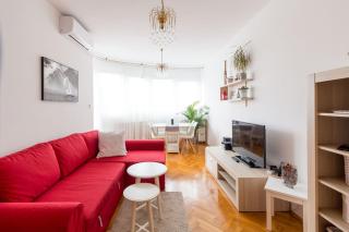 "Apartment Zagreb Idila Center", with a balcony, speed WiFi - 1