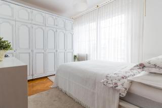 "Apartment Zagreb Idila Center", with a balcony, speed WiFi - 4