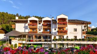Hotel Föhrenhof - Naz-Sciaves - 8