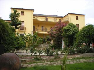 Hostal La Colonial - Madrigal de la Vera - 9