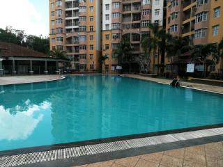 Sri Palma Villa, Ground floor depan Swimming pool - 7