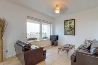 Las Marinas Condominiums - 4