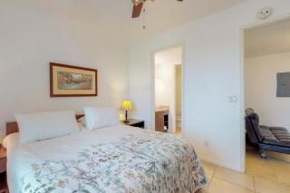 Las Marinas Condominiums - 2
