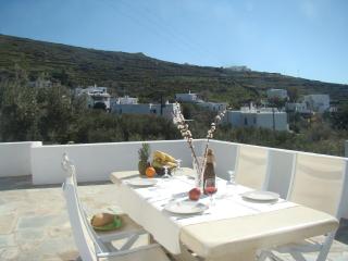 Vrahos Agios Romanos - 1