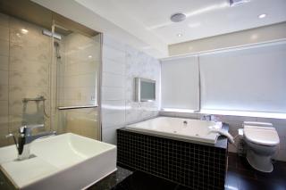 V-one Vogue Hotel - Taipei - 0