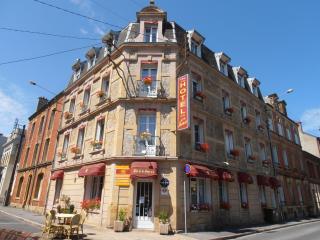 Hôtel de la Meuse - Charleville-Mézières - 0