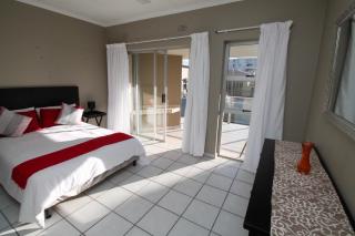 Dolphin view - Margate - 0