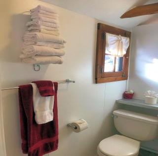 Clear Lake Resort - West Branch - 2