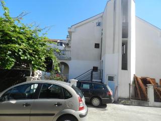 Apartment Vlado - Budva - 0