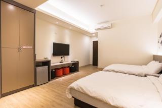 Rhino Guest House - 2