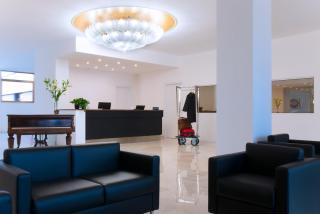 CDH Hotel Modena - Módena - 5