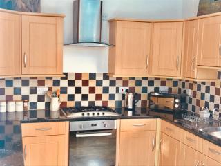 Southgrove View, Family Holiday Cottage - Ventnor - 1