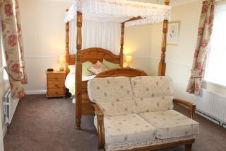 The Devon Court - Torquay - 7