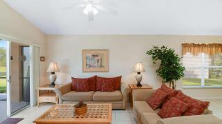 Waterside Villa - Family 4 bed Emerald Island Resort pool home that's close to Disney World - Kissimmee - 1