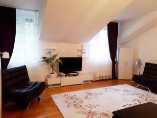 Karin House - 6