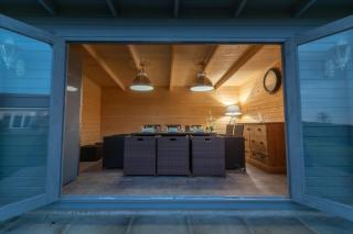 Harleys Court Self catering holiday cottages - Somerton - 2
