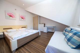 Family-friendly apartments with swimming pool Dramalj, Crikvenica - 5594 - Dramalj - 3