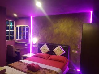 City Inn Hotel - 3
