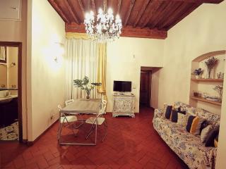 Perfect Location In Center - Florenz - 7
