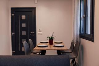 Amphitrite Beach House - 4