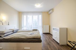 BpR VIVID Downtown Vibe with balcony - Budapest - 3