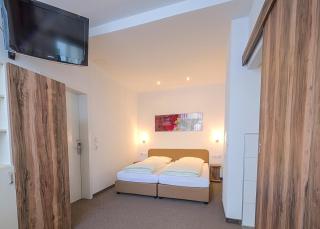 Hotel Bayrischer Hof - 3