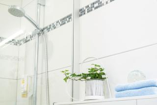 Hotel Am Wiesenweg l 24h check-in - 2