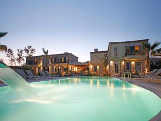 Alacati Igdelihan Unique Hotel - Alaçatı - 0
