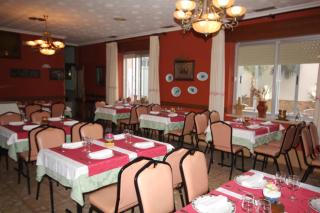 HOSTAL RESTAURANTE MILAN II - San Clemente - 3