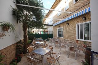HOSTAL RESTAURANTE MILAN II - San Clemente - 4