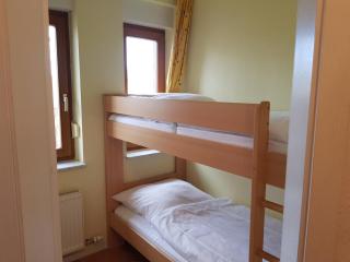 Ferienwohnung 4 im Haus am See mit Wintergarten und Terrasse - Seedorf - 3