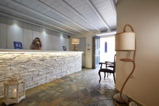 Vrahos Boutique Hotel - Karavostasi - 6