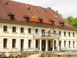 Hotel Świętoborzec - 6