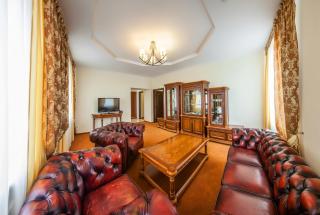 Resort Hotel Karpaty - Truskavec' - 4