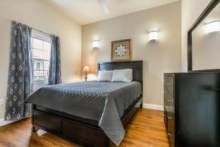 Modern 5BR Condo in NOLA - New Orleans - 1