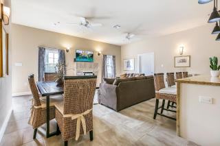 Modern 5BR Condo in NOLA - New Orleans - 6