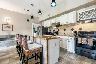 Modern 5BR Condo in NOLA - New Orleans - 5