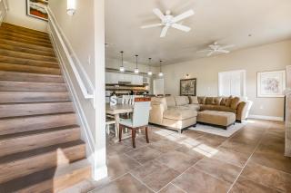 St Charles Ave Urban Retreat with Luxury Amenities - 8