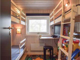 Three-Bedroom Holiday Home In Humble - Humble - 3
