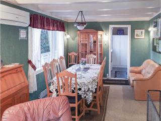 4 Bedroom Beautiful Home In Lindesnes - 2
