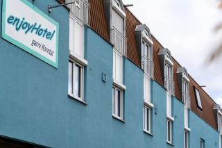 enjoyHotel garni Korntal Stuttgart b&b Parkplatz Sprinter Penny eTank - 1