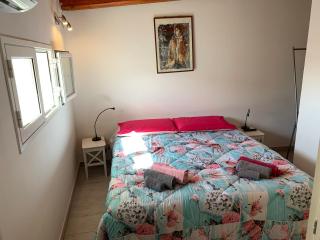 Deni's apartments per 4 - Syracuse - 1