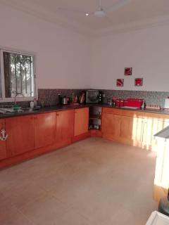 Heather's Retreat - Brufut - 2