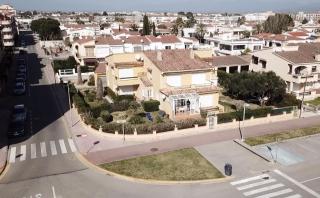Apartament amb jardi a la platja d'Empuriabrava - Empuriabrava - 7