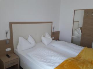 Hotel Lux - Merano - 9
